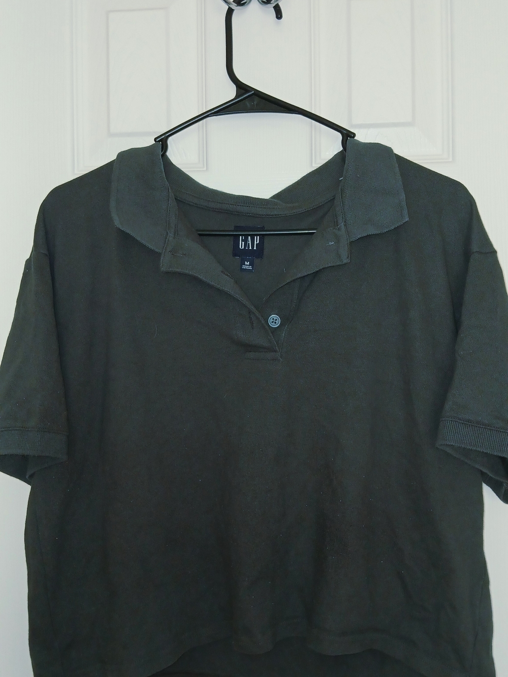 GAP Black Short Sleeve Polo with Button Collar